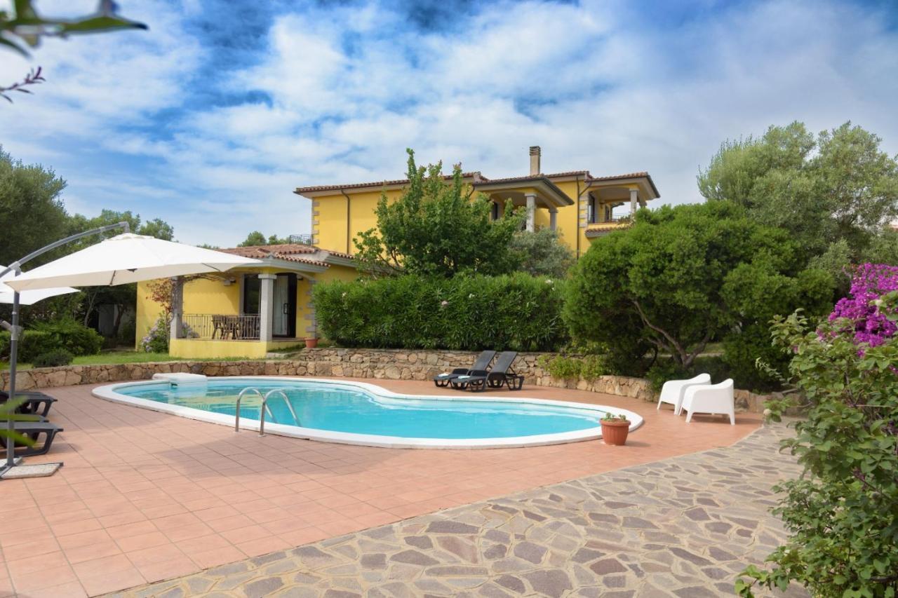 Residence Agrifoglio Monte Petrosu Εξωτερικό φωτογραφία