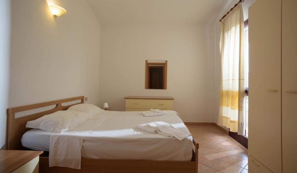 Residence Agrifoglio Monte Petrosu Εξωτερικό φωτογραφία