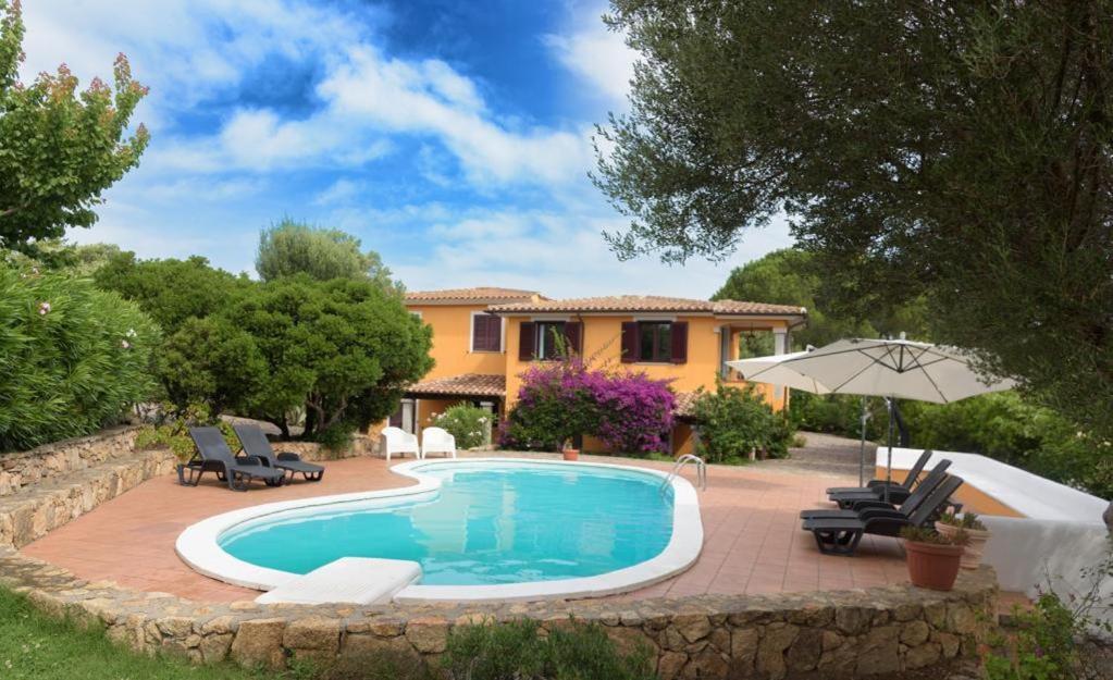 Residence Agrifoglio Monte Petrosu Εξωτερικό φωτογραφία